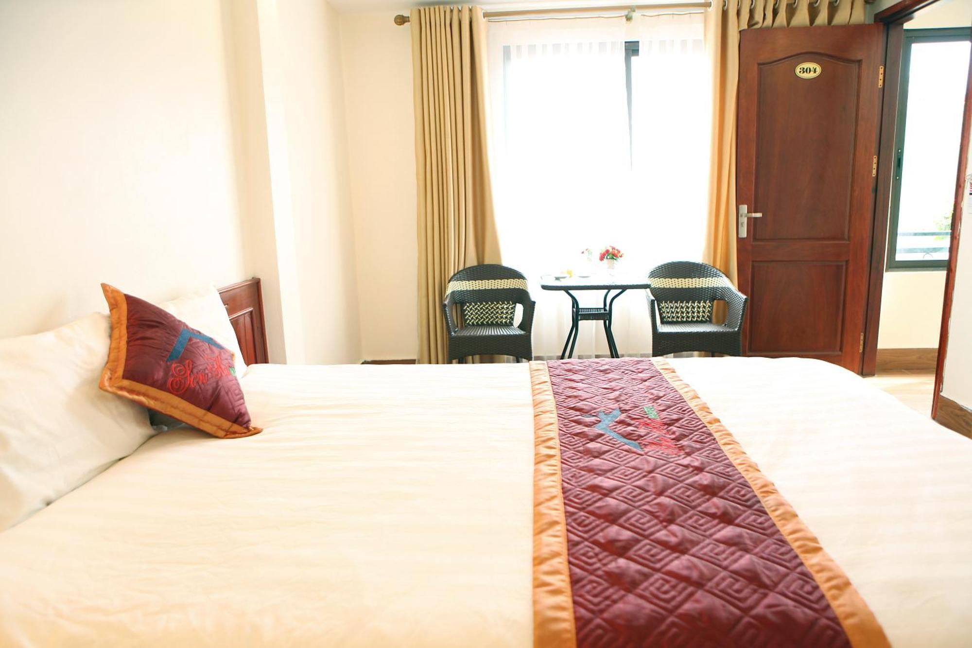 Son Ha Hotel